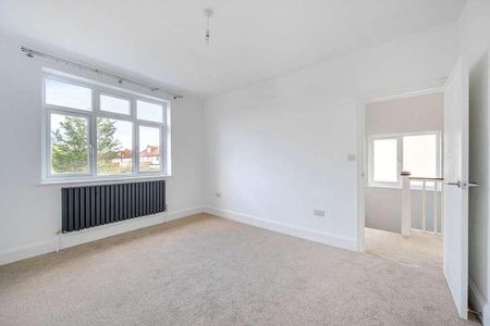 Farm Way, Worcester, KT4 - Photo 4