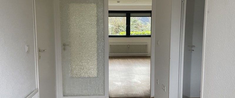 Sehr schönes, kleines Apartment für Senioren ab 65 Jahren mit Wohnberechtigungsschein! - Photo 1