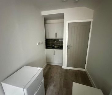 Bedsit, Maudslay Road, CV5 - Photo 6