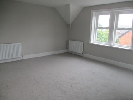 2 bedroom detached house to rent - Photo 4