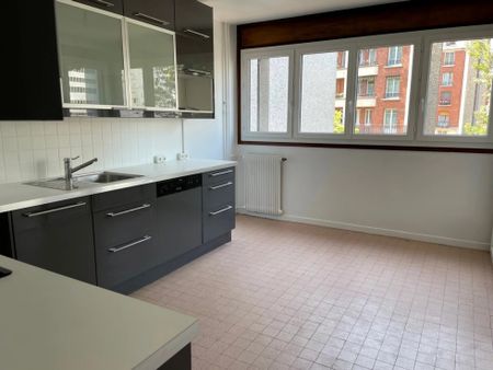 Appartement 70 m² - 3 Pièces - Paris (75013) - Photo 2
