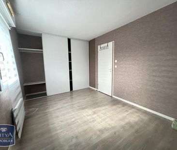 Location Maison 4 pièces 84m² ST PANTALEON DE LARCHE 19600 - Photo 4
