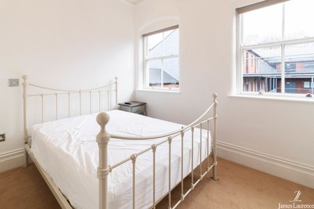 Mint Drive, Birmingham, B18 - Photo 2