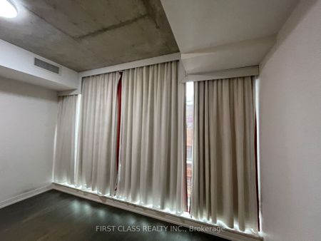 Fashion House Lofts 560 , #212 - Photo 4