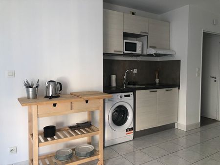 T1bis Meublé De 30m² Avec Balcon - Proche Erdre - Photo 4