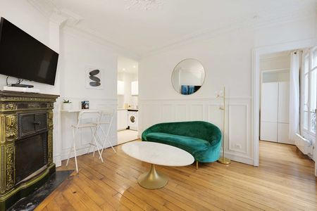 Rue Jouffroy d'Abbans - Photo 4