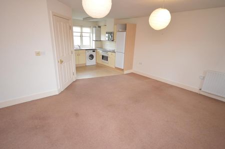 2 bedroom maisonette to rent - Photo 4