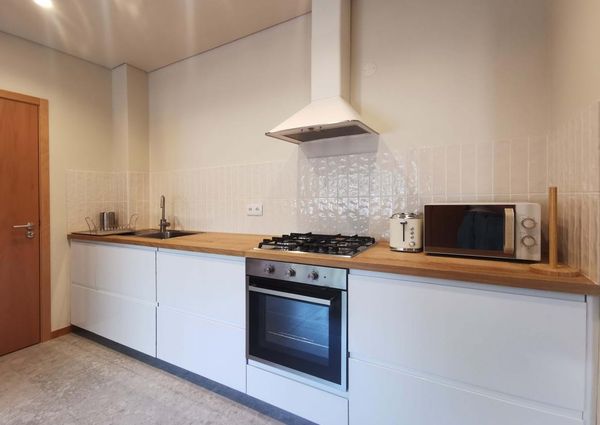 Quarto em vivenda renovada Braga centro 10min da UM