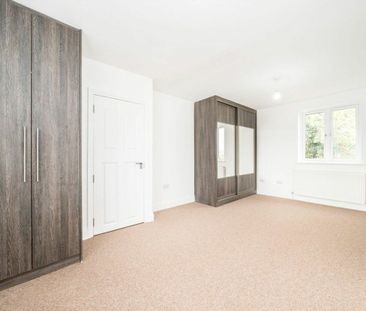 Kavsan Place, Cranford, TW5 - Photo 3