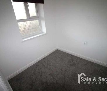 Wellington Walk, Washington, NE37 - Photo 3