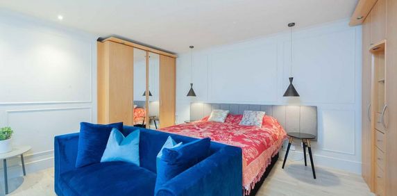 Studio to rent - Photo 2