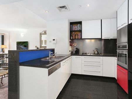 202/459 Royal Parade, Parkville VIC 3052 - Photo 2