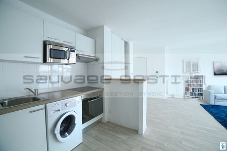 Location Appartement 3 pièces 59m² LE PETIT QUEVILLY 76140 - Photo 2