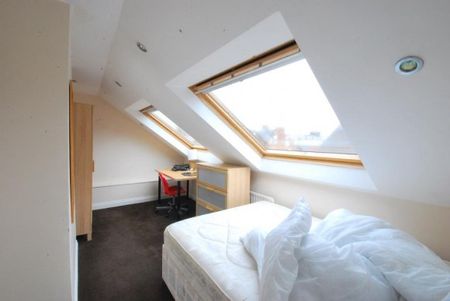 6 Bed - Cavendish Place, Jesmond - Photo 3