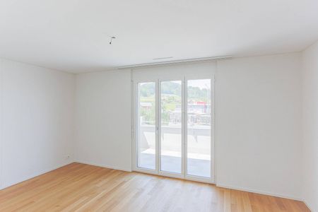 Attikawohnung mit Ruhe und Komfort - Photo 2