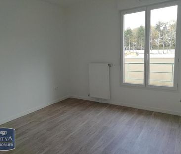Location Appartement 2 pièces 39m² LE BLANC MESNIL 93150 - Photo 2