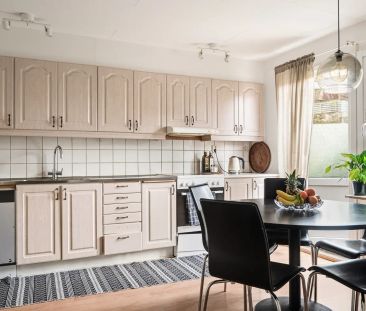 Ingefärsgatan, Angered - Photo 2