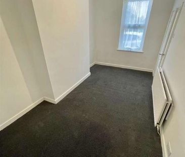 Devonshire Street, South Shields, NE33 - Photo 6