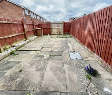 2 bedroom terraced house to rent - Photo 6
