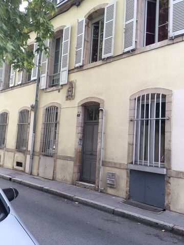 Location Appartement 1 pièce 17m² - Photo 4