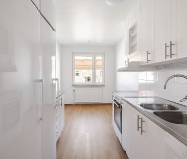 Stenkvistavägen 15 b - Photo 1