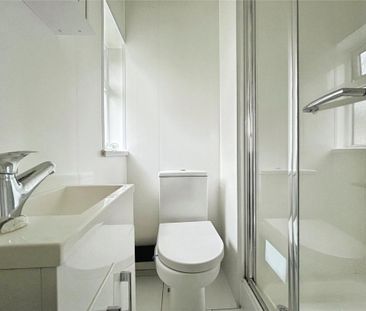 House share to rent - Photo 4