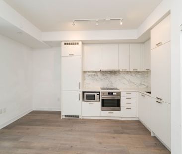 For Lease - 10 Honeycrisp Crescent Unit# 603, Vaughan, Ontario - Photo 6