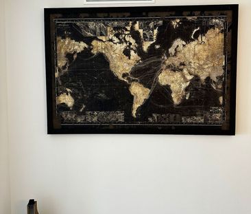 Apartment in Estepona, Costa del Sol - Photo 2