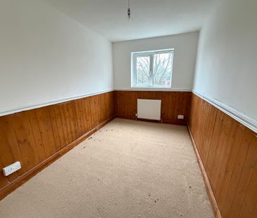 Burnside, Brookside, Telford - Photo 2