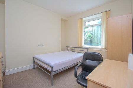 Wood Road, Treforest, Pontypridd - Photo 2