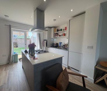 2 bedroom terraced house to rent - Photo 6