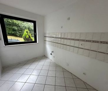 SCHADE HAUSVERWALTUNG - Gemütliche 3-Zimmerwohnung mit Garten im Er... - Foto 1