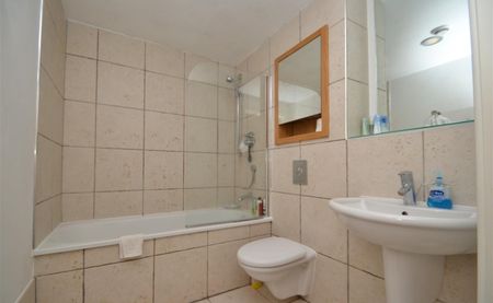 Magellan House, LS10 - Photo 3