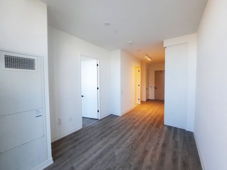 For Lease - 8 Interchange Way Unit# 608, Vaughan, Ontario - Photo 5