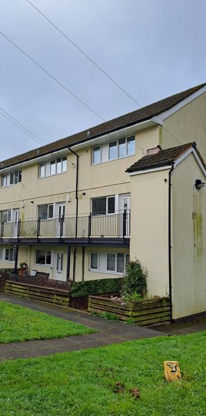 Jubilee Square, Mayfield, Ashbourne, Derbyshire, DE6 2LD - Photo 1