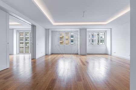 Apartamento T4 em Lisboa - Photo 2