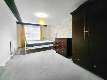 1 bedroom in a house share to rent - Photo 5