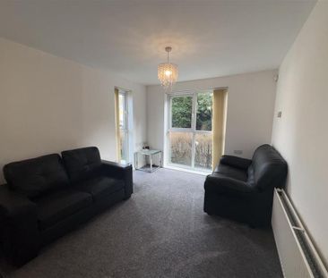 2 bedroom apartment to rent - Photo 3