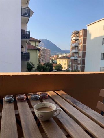 Lugano (Via Monte Carmen) - Spazioso Monolocale (1.5 Locali) con Balco - Photo 5