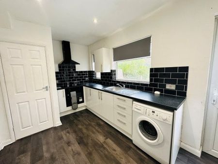 Longford Crescent, Nottingham, NG6 - Photo 4