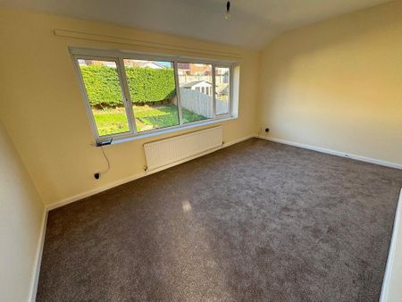 2 bedroom semi-detached house to rent - Photo 2