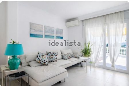 Alquiler de chalet adosado en Calle Escudero - Photo 5