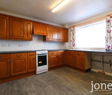 3 bedroom terraced house to rent - Photo 5