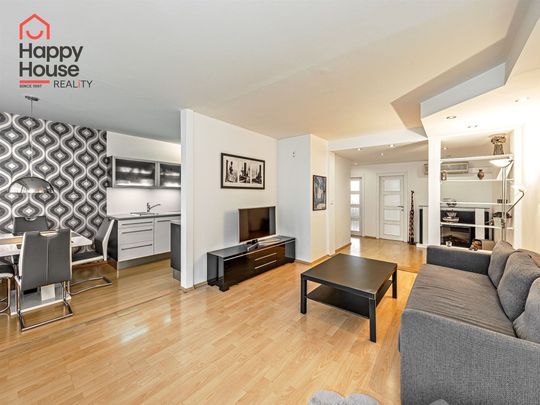 Apartment for rent, 3+1 - 2 bedrooms, 92m - Photo 1