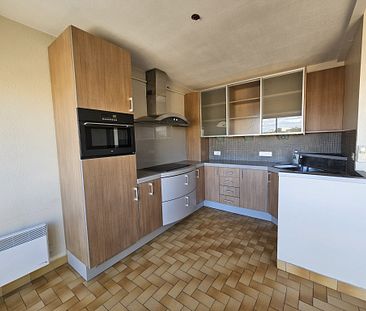 Appartement T2 lumineux à Nîmes, proche de la Faculté Vauban à louer - Photo 1