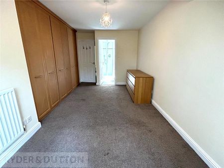 4 bedroom detached house to rent - Photo 5