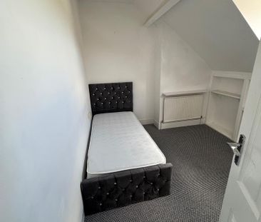 5 bedroom terraced house to rent - Photo 6