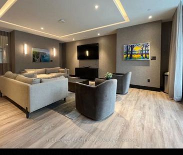 For Lease - 8 Beverly Glen Blvd Boulevard Unit# 210, Vaughan, Ontario - Photo 1