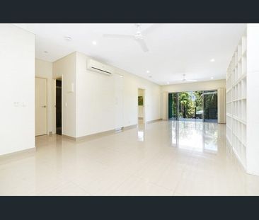 2-bedroom shared unit, Quandong Crescent l - Photo 2