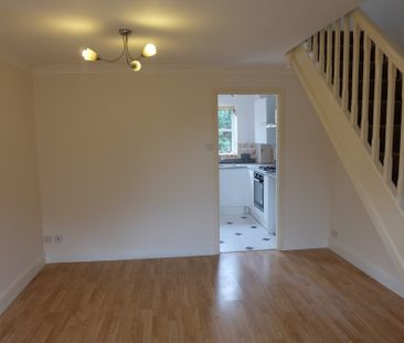 Excellently Presented 2 Bedroom House to Let in Banbury - Photo 2